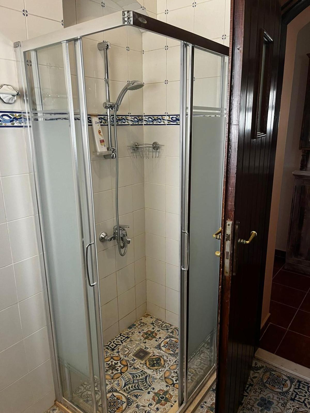 Unique Lagoon Front And 2beds - El Gouna Apartment